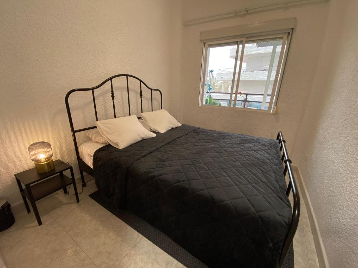 Marbella Skol Apartment ภายนอก รูปภาพ